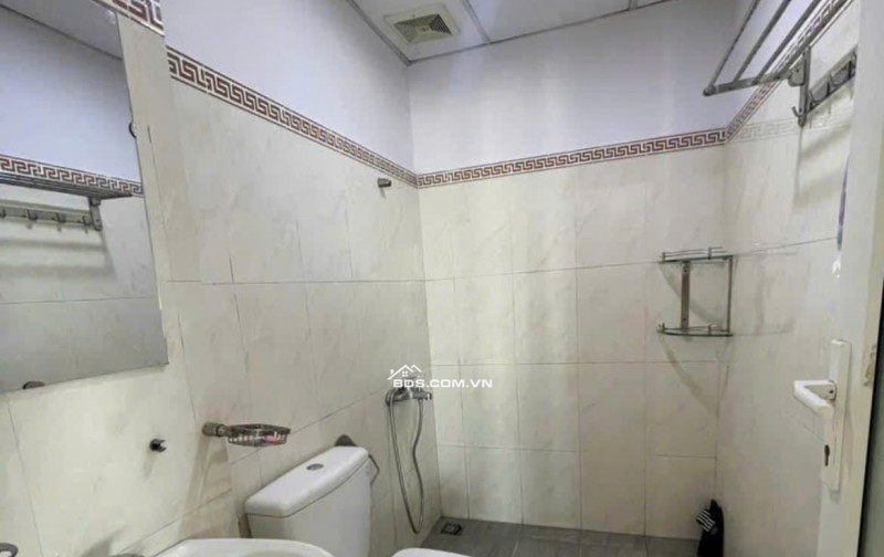 Căn hộ 9tr, Carillon 2, Trịnh Đình Thảo, TP, 80m2, Căn Góc, 2PN, Nhà trống.