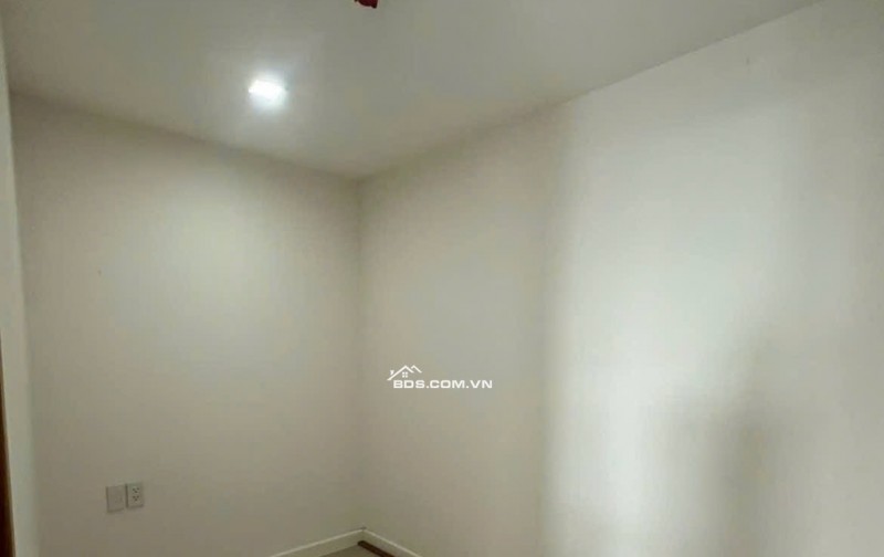 C/c Phú Thạnh, Nguyễn Sơn, TP: Căn Góc, Nhà mới 120m2, 3PN, 10tr5/th