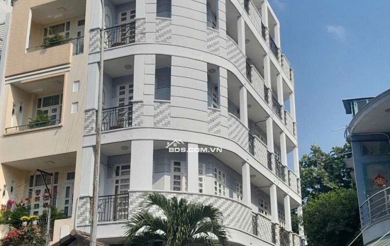 Nhà 5 tầng góc 3 mặt tiền Chợ Lớn P11 Quận 6 (5x18) giá 18 tỷ 500 TL