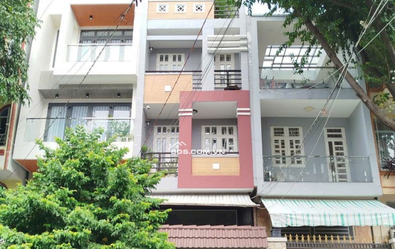 14,5 tỷ Q6 nhà 5 tầng đường số 22 cách công viên Bình Phú 30m