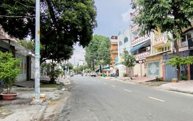 14,5 tỷ Q6 nhà 5 tầng đường số 22 cách công viên Bình Phú 30m