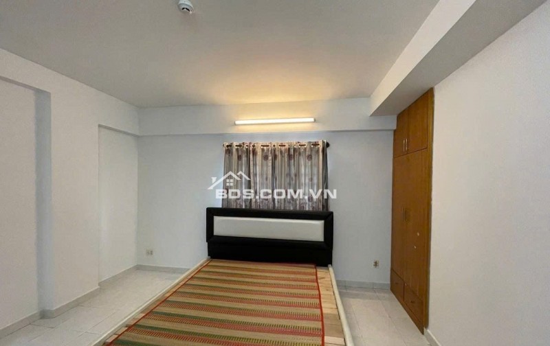 Giá 7tr/tháng, C/c Khang Gia, Phan Huy Ích, GV căn 2p ngủ 70m2.