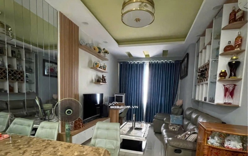 Chung cư Cộng Hoà Garden, P.12, TB: 50m2, đầy đủ NT, 1p ngủ, 10tr5/th.