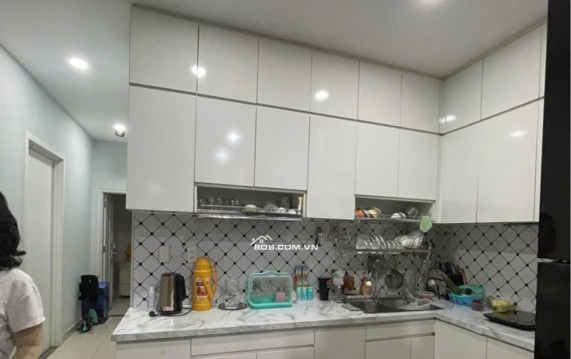 Chung cư Cộng Hoà Garden, P.12, TB: 50m2, đầy đủ NT, 1p ngủ, 10tr5/th.