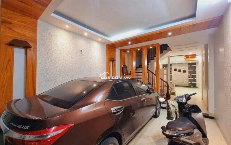 Bán nhà phân lô Tây Sơn - Lô góc 2 thoáng Gara ô tô - Kinh doanh 55m 4 tầng 19,2 tỷ