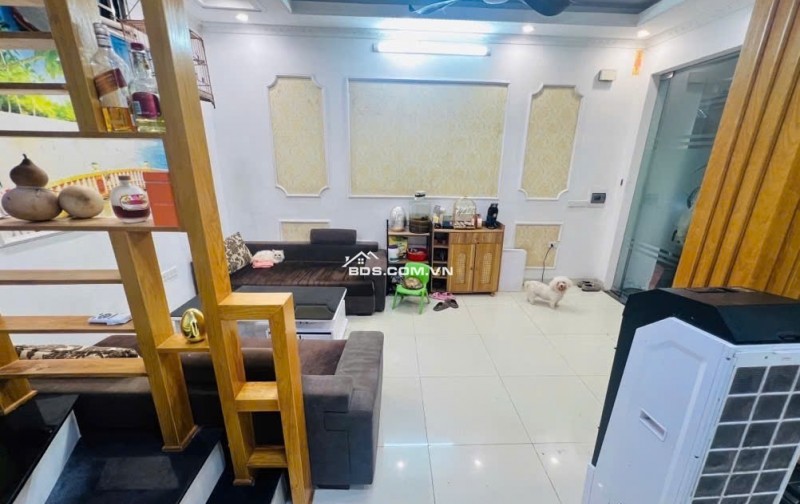 Bán nhà Vũ Tông Phan – 33m x 5 tầng mới – Ô tô đỗ cách 15m – 2 mặt thoáng, phù hợp ở kết hợp kinh doanh