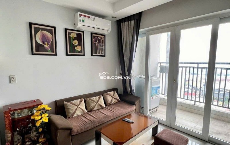 12tr/tháng, C/c Carillon 3, 2PN, 2WC, Nhà Mới, Hoàng Hoa Thám, Tân Bình.