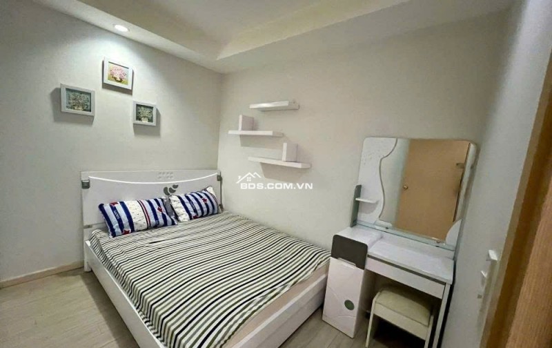 12tr/tháng, C/c Carillon 3, 2PN, 2WC, Nhà Mới, Hoàng Hoa Thám, Tân Bình.