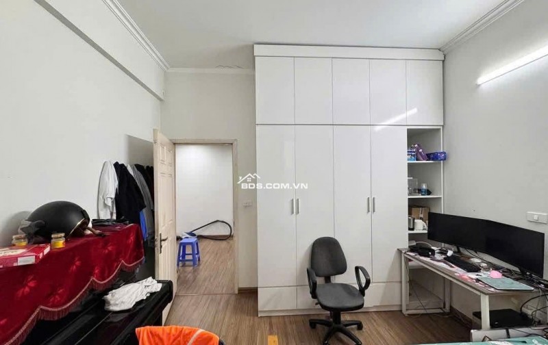 Chung cư Võ Thị Sáu, Q3, 97m2, 2PN, 2WC, Nội thất mới, 12tr/th.