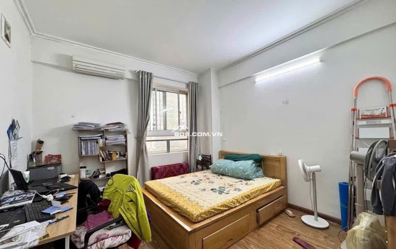 Chung cư Võ Thị Sáu, Q3, 97m2, 2PN, 2WC, Nội thất mới, 12tr/th.