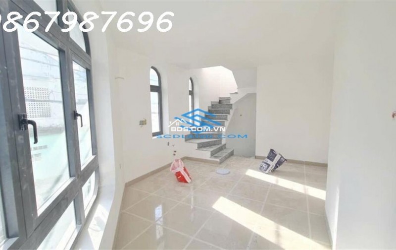 Bán Căn Góc 2 Mặt Tiền Trung Tâm Nha Trang – Nhà 4 Tầng + Tum – Giá 8 Tỷ