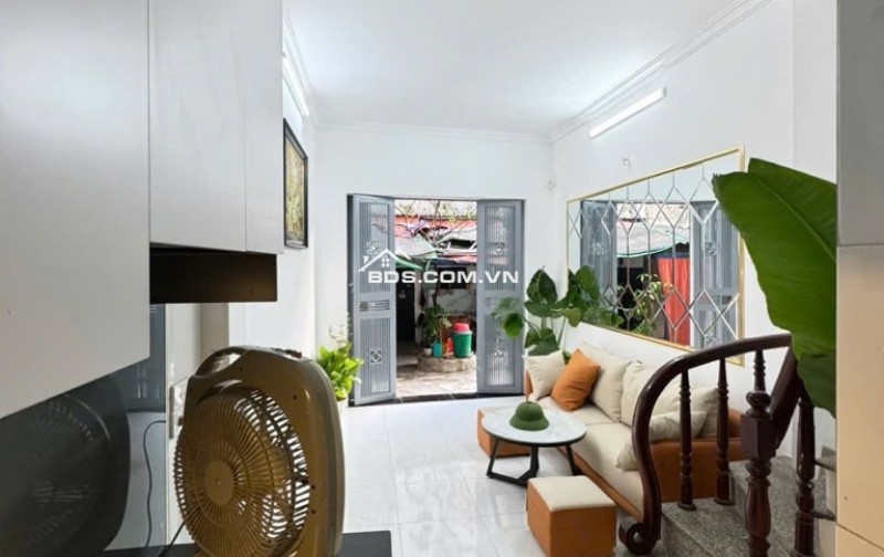 Vĩnh Hưng Hoàng Mai 4tỷ có sổ đỏ sang tên ngay