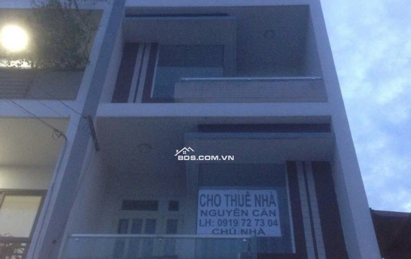 Chính chủ cho thuê nhà mặt tiền đường Hoa Bằng - trung tâm quận Tân Phú