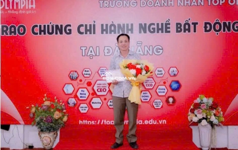 Bán 1 cặp đất đường Bàu Mạc 2 - gần biển - Sát Nguyễn Chánh thông biển
Quận Liên Chiểu - TP Đà Nẵng
DTĐ: 287m2 (15x19.8)m