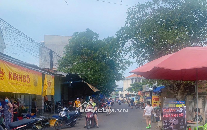 Bán lô đất gần KDL Sơn Tiên,tiện ích đầy đủ,dân cư ở đông,thổ cư 100%