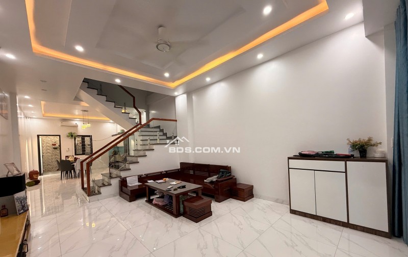 Bán Nhà Phố Đà Nẵng – Hải Phòng  Siêu Phẩm 4 Tầng Hiện Đại, Sống Đẳng Cấp – Tiện Nghi Ngay Trung Tâm