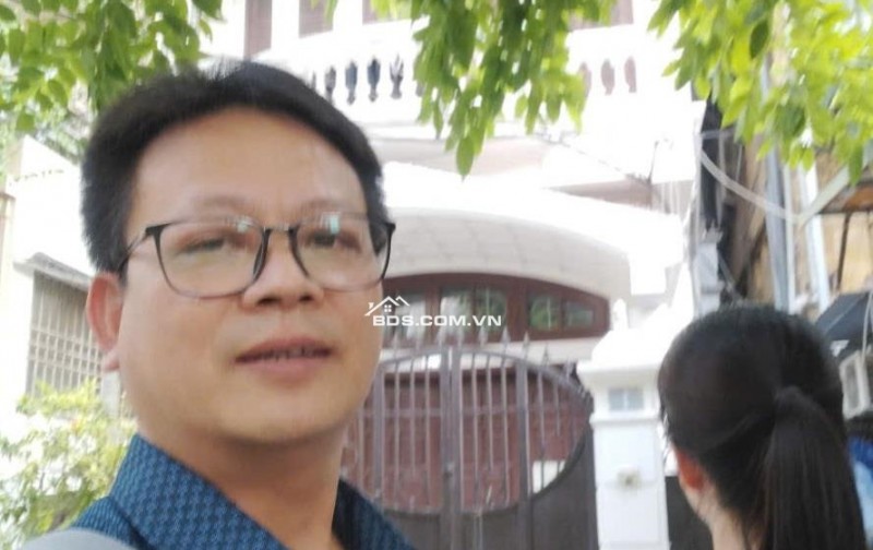 BOM TẤN THỤY PHƯƠNG - NHÀ CÓ SÂN CHƠI GẦN 1000M² - Ô TÔ ĐỖ, KINH DOANH DÒNG TIỀN 20TR/THÁNG