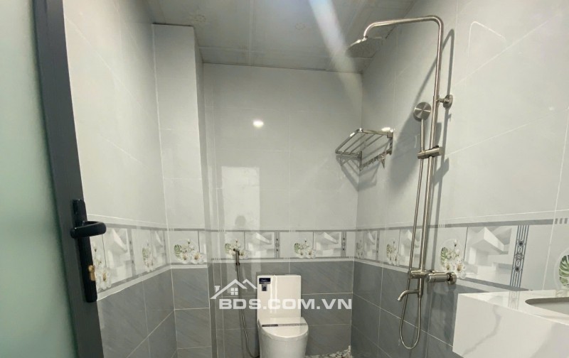 Bán nhà mới xây gần KCN GIang Điền,tiện ích đầy đủ,sổ 100% thổ cư