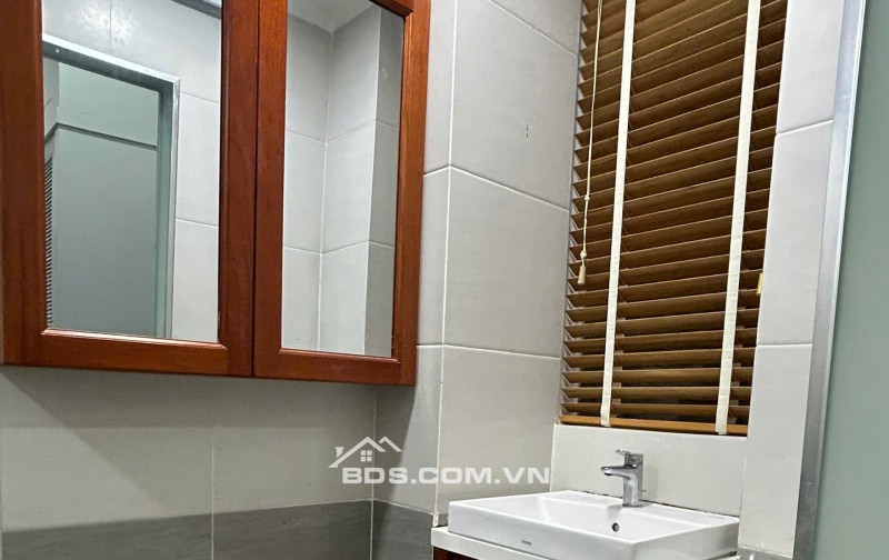 Nhà hẻm xe hơi ĐHT02, Đông Hưng Thuận, Q12