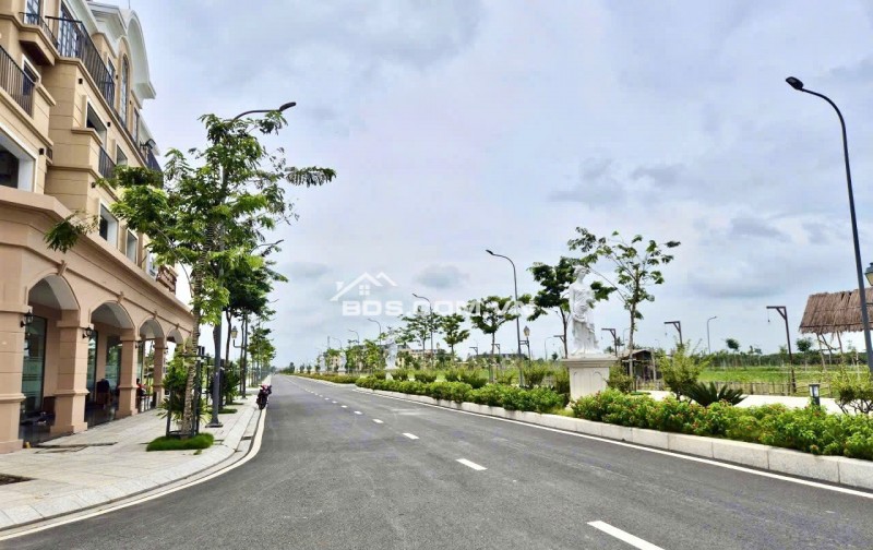 Giữ chỗ PK Mai Vàng ngay TTHC- Số sẵn Shophouse Nhà Phố 6x18 Agora City: 2.6 Tỷ VAT.Long 0931895958