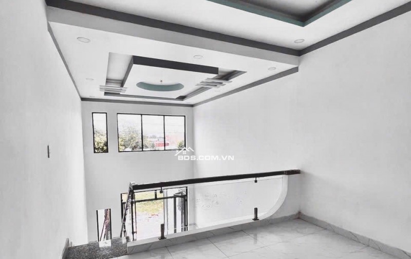 NHÀ CHÍNH CHỦ DT 64M2, GIA 980TR, SHR