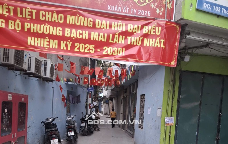 Tôi bán gấp căn nhà đẹp ở luôn ngõ 101 Thanh Nhàn, 38m2, 5 tầng, 6 phòng ngủ giá 12 tỷ có TL