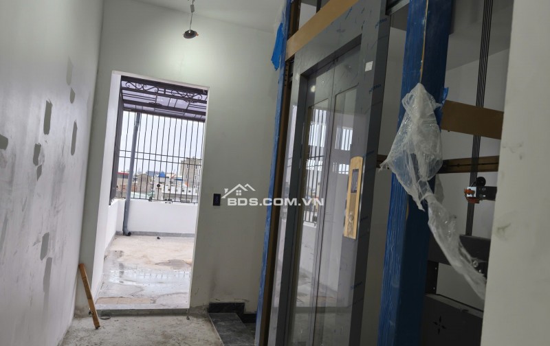 SIÊU PHẨM NHÀ PHỐ TRUNG TÂM LÊ CHÂN - SANG TRỌNG ĐẲNG CẤP - GIAO DỊCH GẤP!