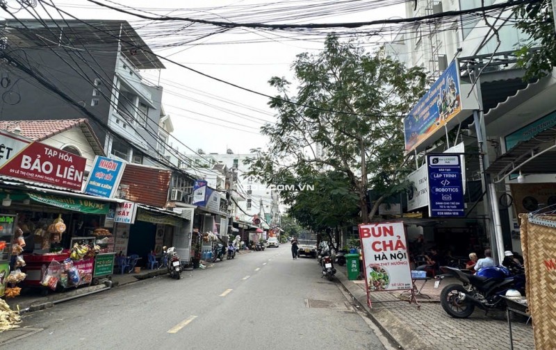 Bán nhà MT Lê Thị Chợ Quận 7 – diện tích 5x24m, 2 tầng, đang kinh doanh CHDV