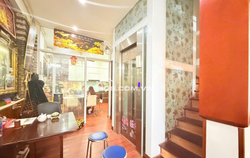 BÁN NHÀ 62M2 – 4 TẦNG -THANG MÁY – Ô TÔ – QUAN NHÂN – THANH XUÂN .