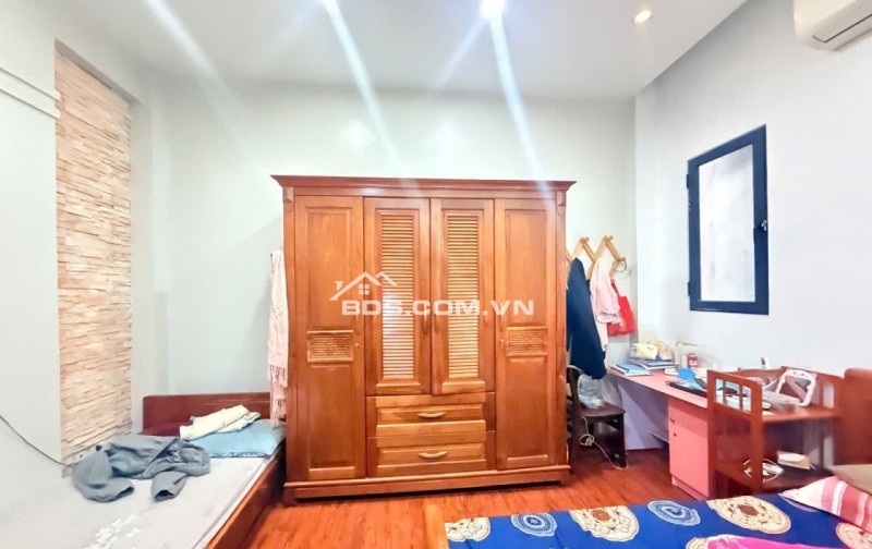 BÁN NHÀ 62M2 – 4 TẦNG -THANG MÁY – Ô TÔ – QUAN NHÂN – THANH XUÂN .