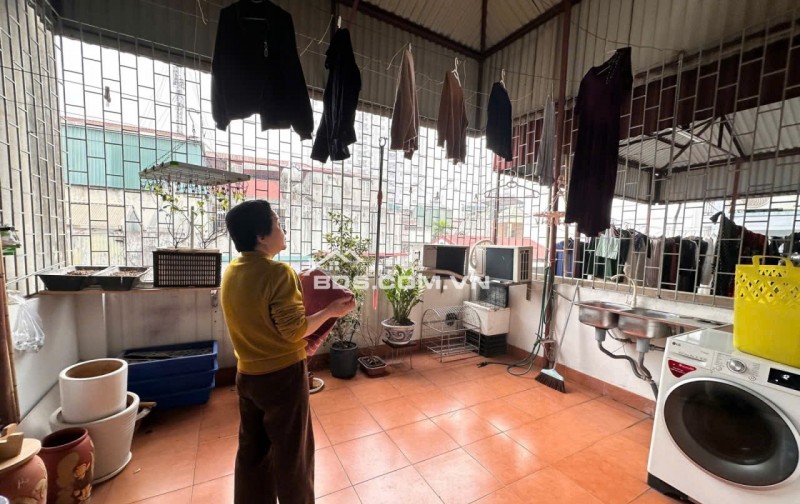 BÁN NHÀ 62M2 – 4 TẦNG -THANG MÁY – Ô TÔ – QUAN NHÂN – THANH XUÂN .