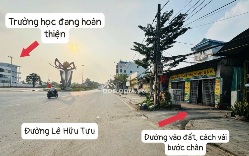 63m sát đường Lê Hữu Tựu -
