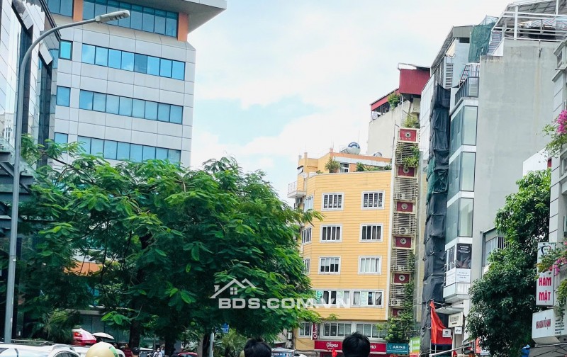 Cho thuê mặt bằng nhỏ giá rẻ tại Hoàng cầu