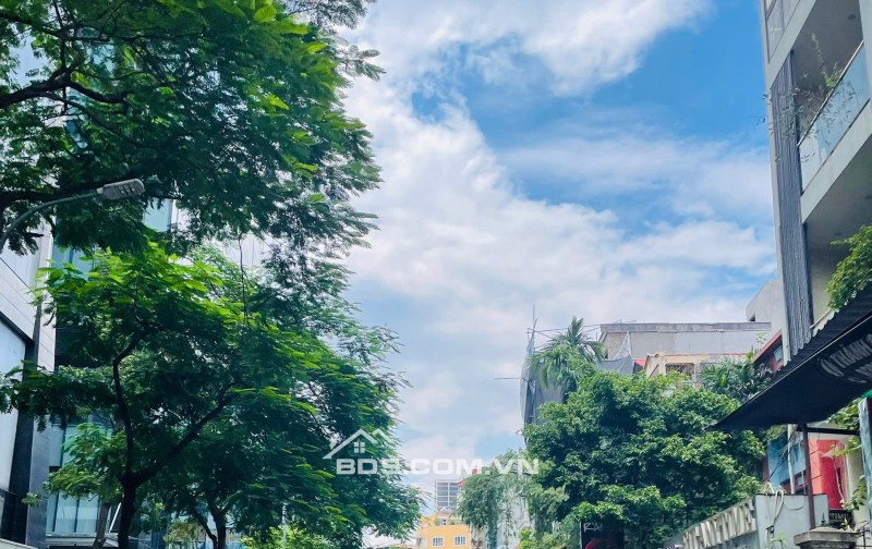 Cho thuê mặt bằng nhỏ giá rẻ tại Hoàng cầu