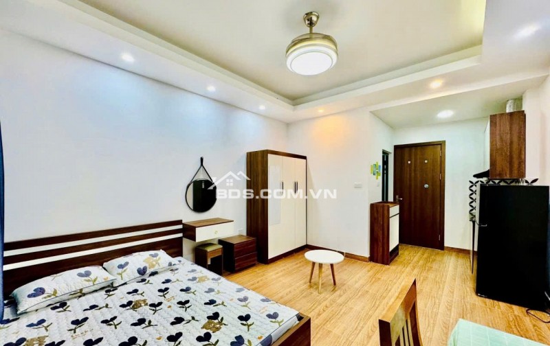 BÁN NHÀ ĐẸP, ĐƯỜNG LẠC LONG QUÂN, TÂY HỒ, HN.