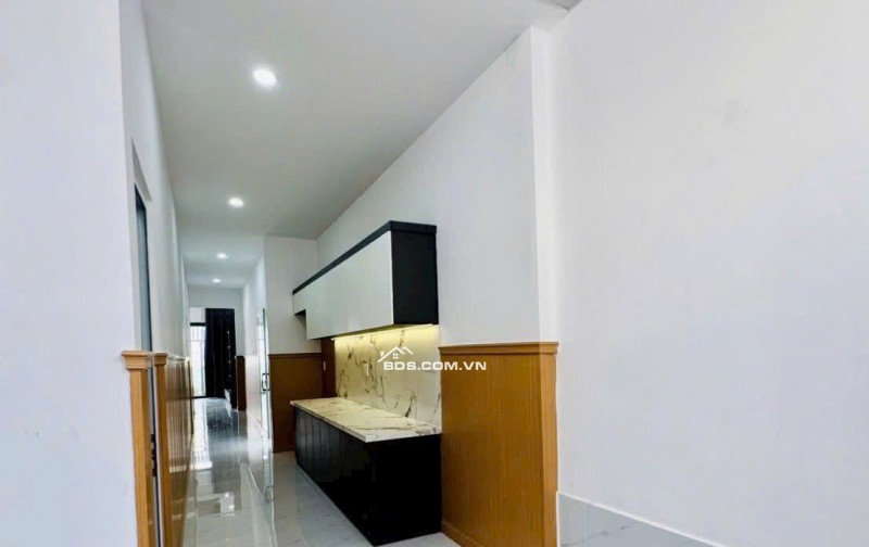  Nhà đẹp cần bán. 900tr với 103m2 ngay tại Tân An Hội, Củ Chi. Sổ Hồng Riêng