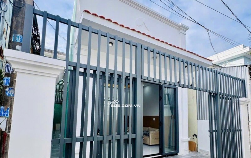  Nhà đẹp cần bán. 900tr với 103m2 ngay tại Tân An Hội, Củ Chi. Sổ Hồng Riêng