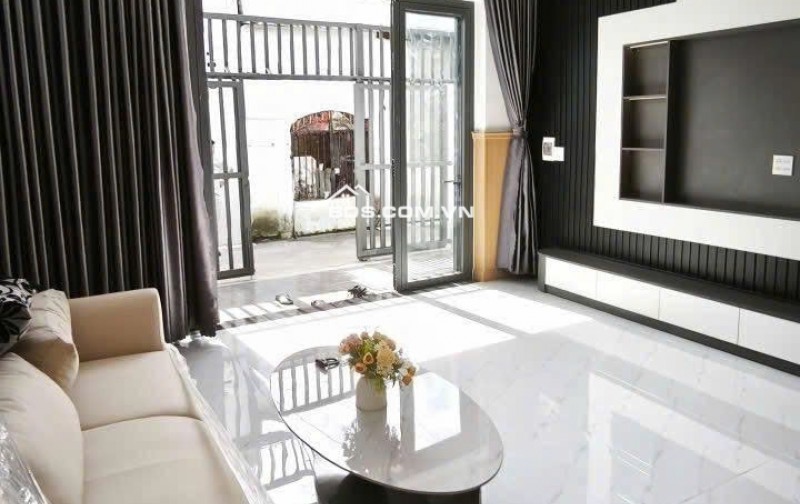  Nhà đẹp cần bán. 900tr với 103m2 ngay tại Tân An Hội, Củ Chi. Sổ Hồng Riêng