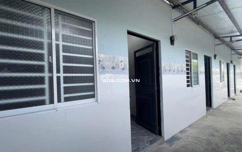  Nhà đẹp cần bán. 900tr với 103m2 ngay tại Tân An Hội, Củ Chi. Sổ Hồng Riêng