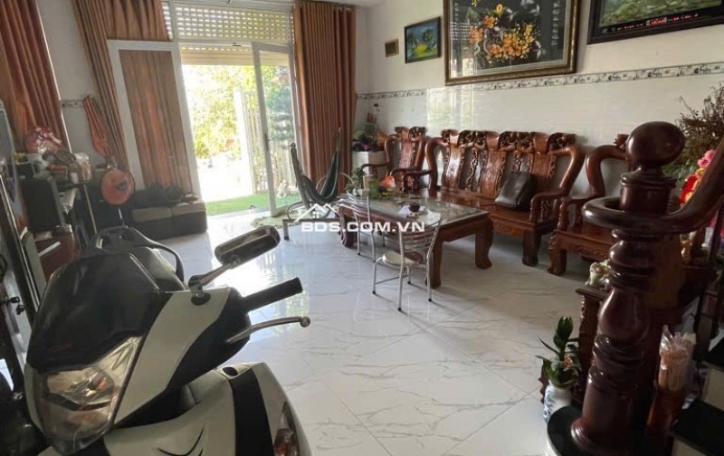 Bán nhà căn góc 2 mặt tiền đường 12m – 1527 Lê Văn Lương, Nhà Bè – giá chỉ 7,8 tỷ