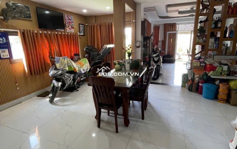 Bán nhà căn góc 2 mặt tiền đường 12m – 1527 Lê Văn Lương, Nhà Bè – giá chỉ 7,8 tỷ