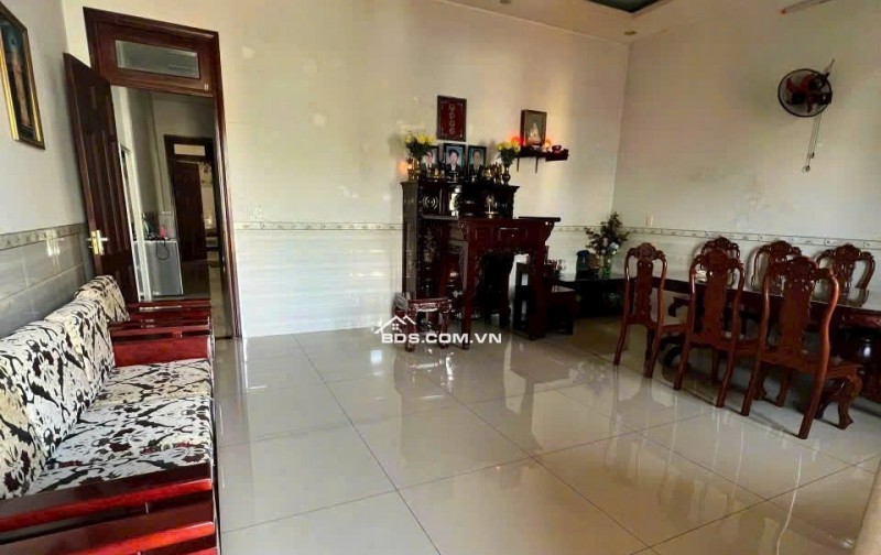 Bán nhà 1 lầu trệt thiết kế đẹp ngay Nguyễn Tri Phương.Bửu Hòa cũ-0909808615