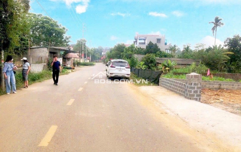 Siêu phẩm cho bác nào muốn xây biệt thự, hoặc nhà xưởng  tại Đồng Vàng - Phú Mãn - Quốc Oai - Diện tích : 451m2  giá 16tr/m