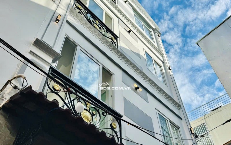 SIÊU PHẨM THÍCH QUẢNG ĐỨC – PHÚ NHUẬN  5 TẦNG ĐẸP - NGANG KHỦNG 5.4M - FULL NỘI THẤT