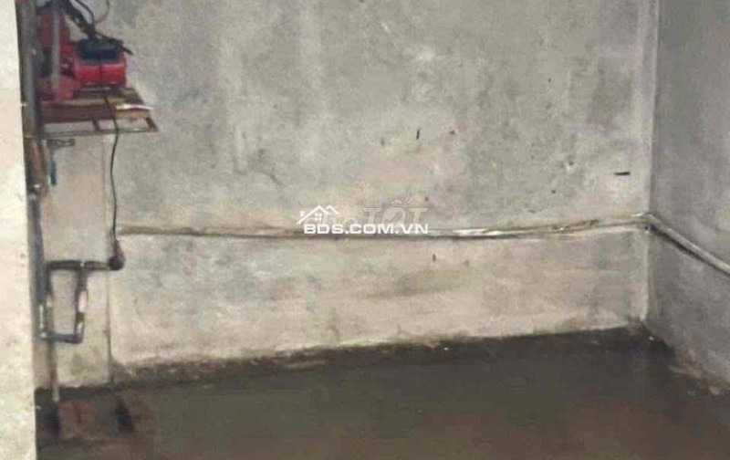 Cho thuê nhà cấp 4 30m2 đường nước Phần Lan, Phường Tứ Liên, Quận Tây Hồ, Hà Nội