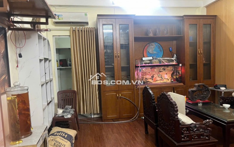 VỪA Ở, VỪA LÀM VP KD, SHOWROOM
Bán nhà 3 tầng mặt tiên đường lê Hồng Phong, Nam Nha Trang (Phước long cũ)