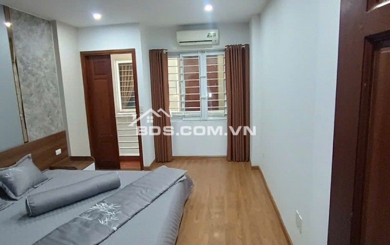 Bán Nhà 34m2- 5 tầng, full nội thất cao cấp– Đường Láng – Đống Đa– Ngõ Nông