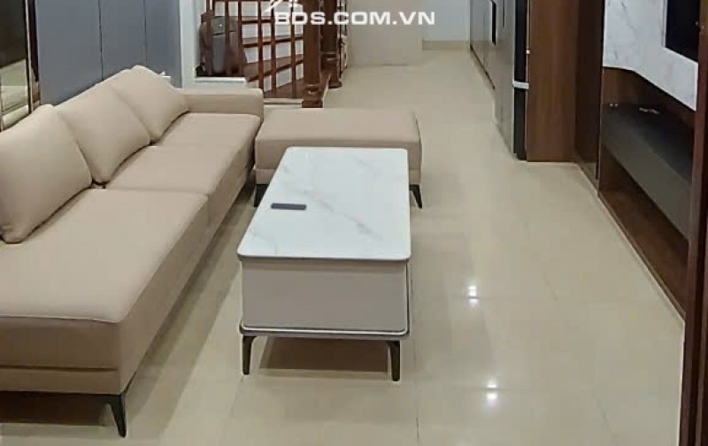 Bán Nhà 34m2- 5 tầng, full nội thất cao cấp– Đường Láng – Đống Đa– Ngõ Nông