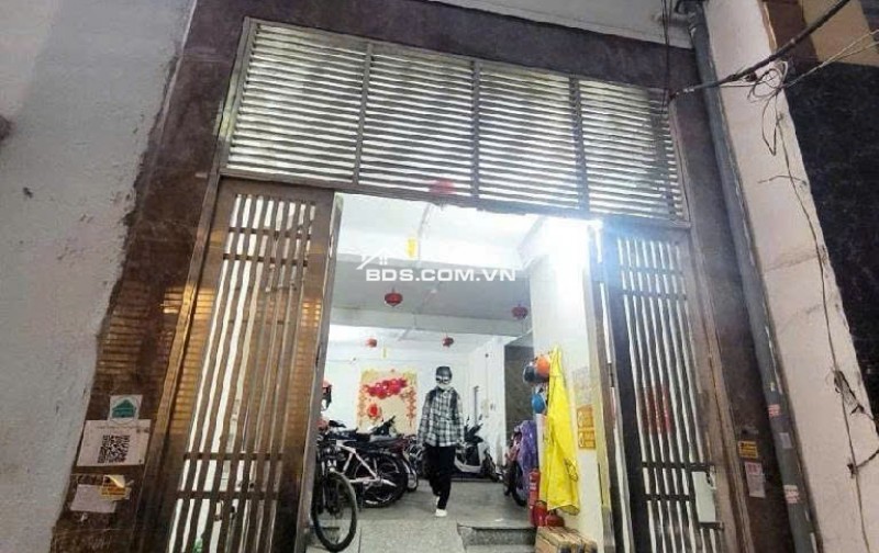 CCMN 8 TẦNG THANG MÁY - 25 PHÒNG CHO THUÊ FULL NỘI THẤT- DOANH THU 140TR/ THÁNG - 5M RA MẶT NGÕ.