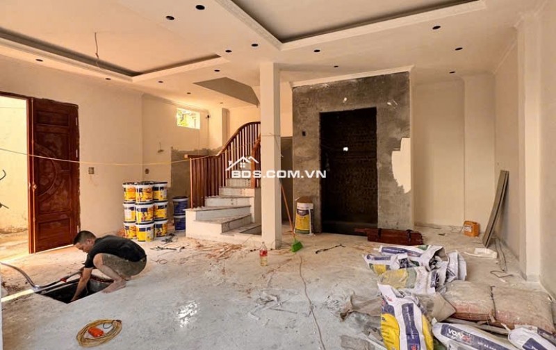 B..Á..N NHÀ LIÊN MẠC – LÔ GÓC SIÊU ĐẸP – 50m² – 5 TẦNG MỚI TINH – THANG MÁY – NGÕ NÔNG – GIÁ CHÀO 8.3 TỶ